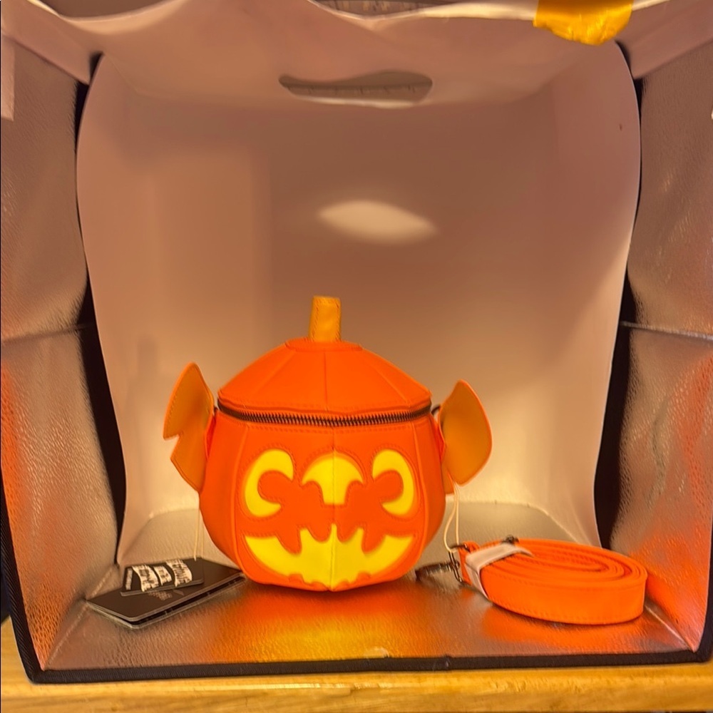 Loungefly Disney Orange Pumpkin Bag with Black Zippers Glows In The Dark​